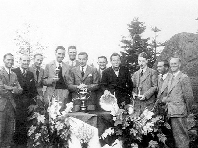 1937 - Henry Cotton vítězí Czechoslovak Open 1937